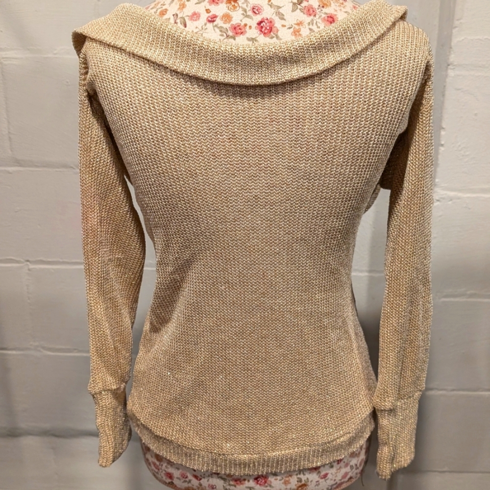 Vintage Body language from Paris metallic top